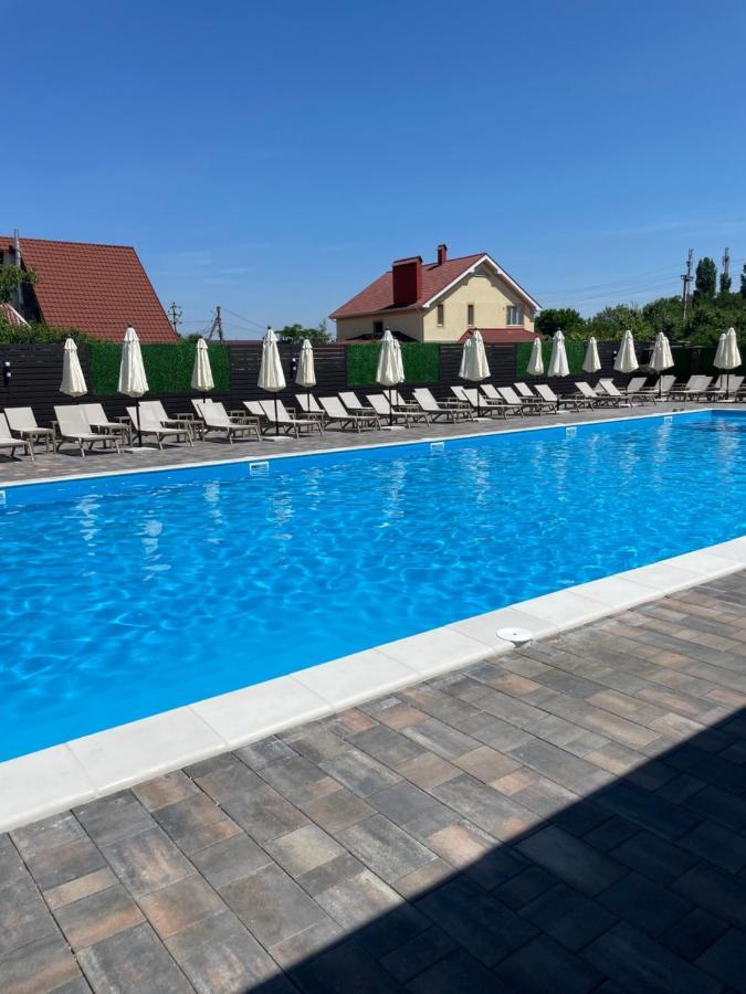 Veles Hotel Fontanka Exterior photo